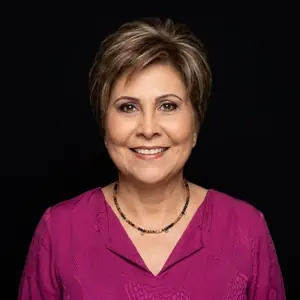 Emine Koç