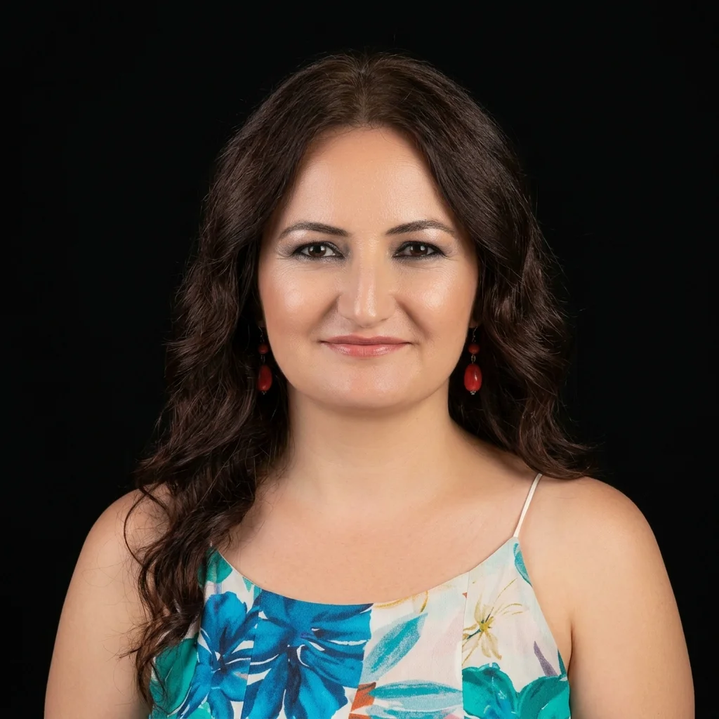Gülay Özer