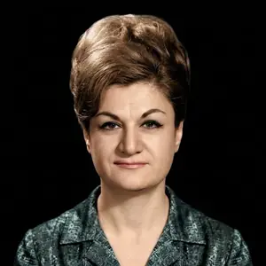 Nezahat Bayram