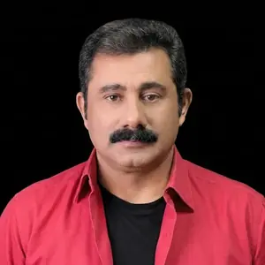 Nurullah Akçayır